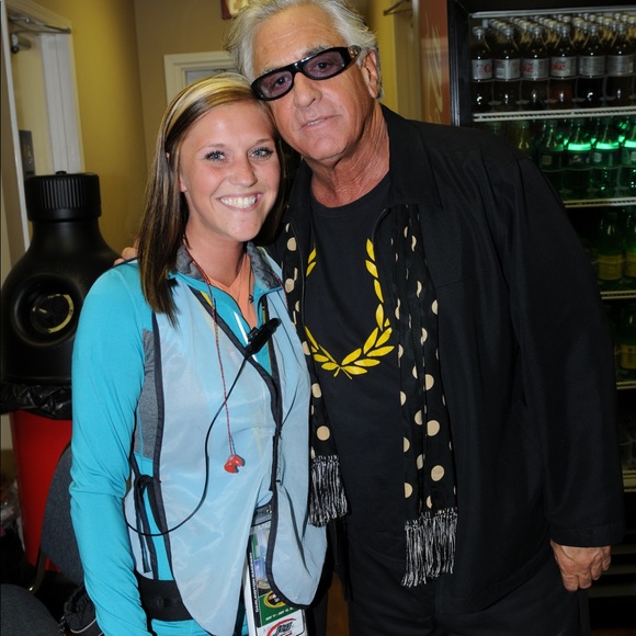 Small backstory on why I am selling everything... - Picture 5 of 8